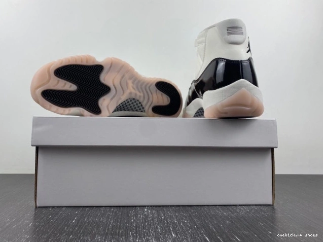 Cheap 11 Jordan Neapolitan Air AR0715-101 0801